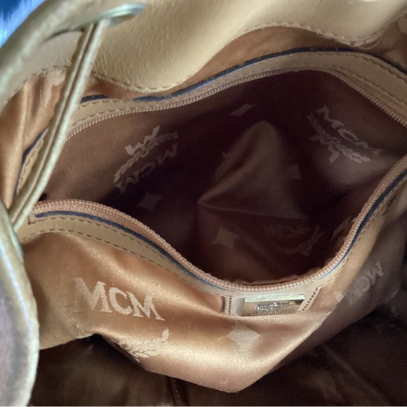 MCM Visetos Dessau drawstring bag in cognac monogram leather in GUC - Picture 11 of 13